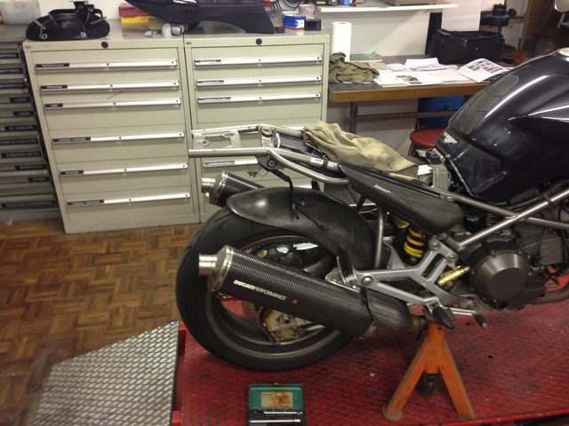 Ducati Monster 900S i.e – Foto 13
