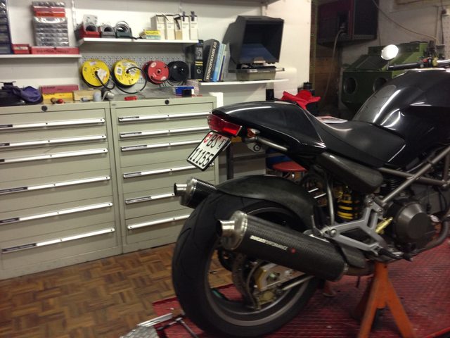 Ducati Monster 900S i.e – Foto 14