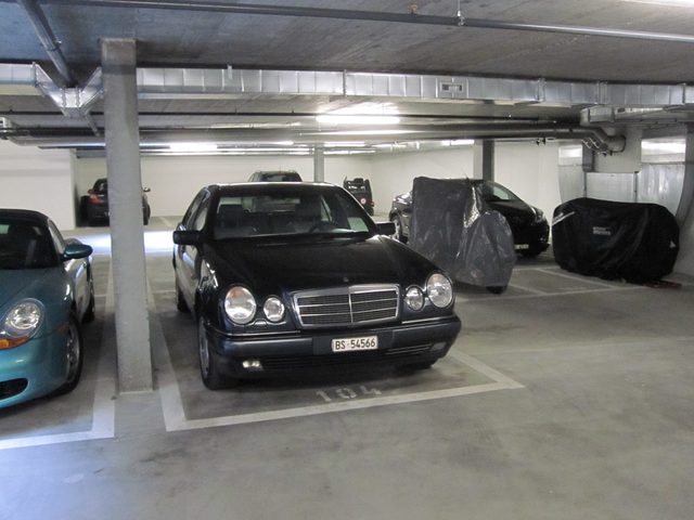 Mercedes E280 – Foto 13