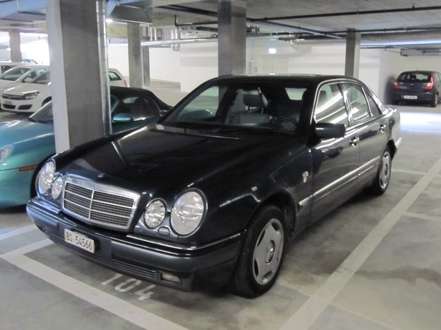 Mercedes E280 – Foto 14